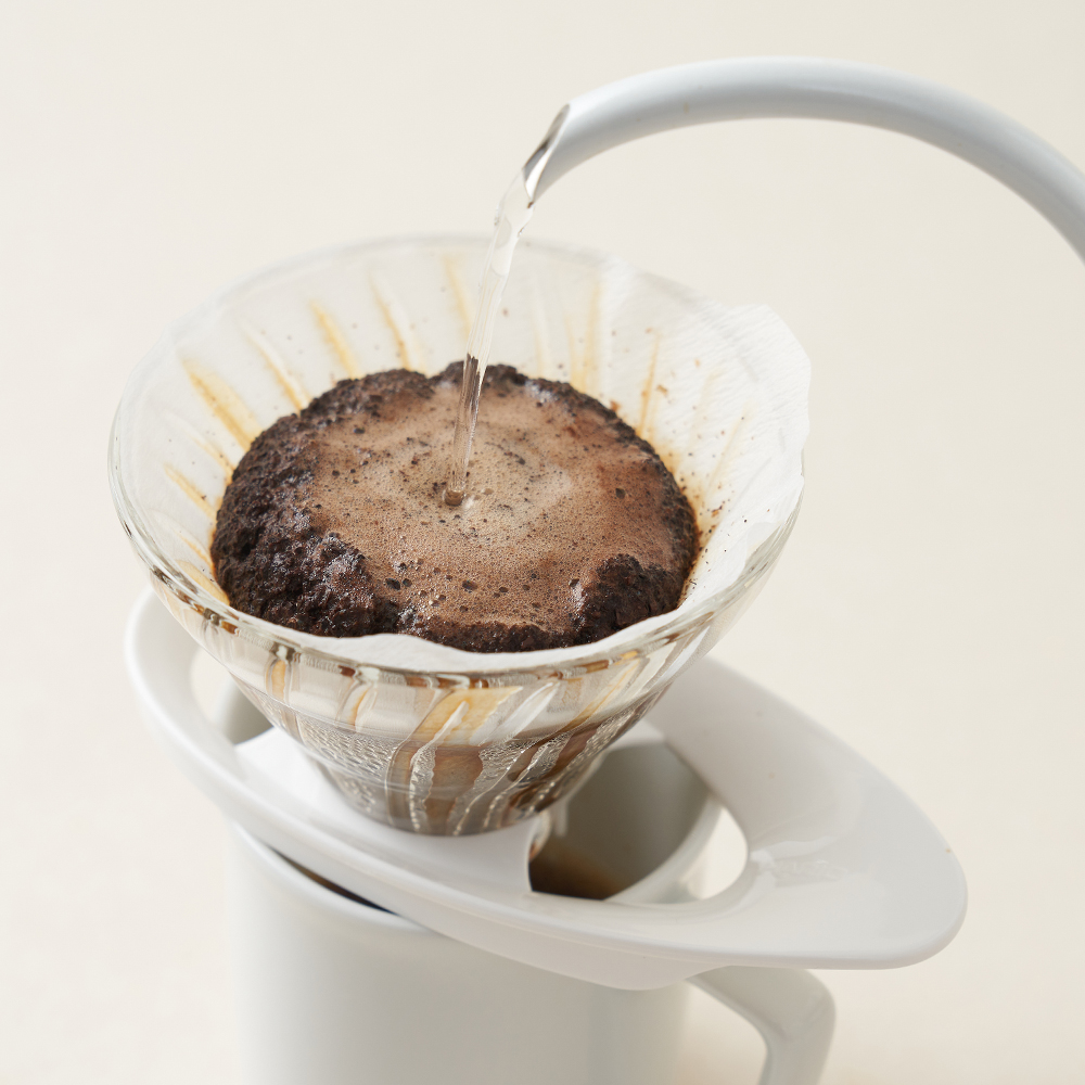 하리오 V60 글라스 드리퍼 01 화이트 VDGR-01-W