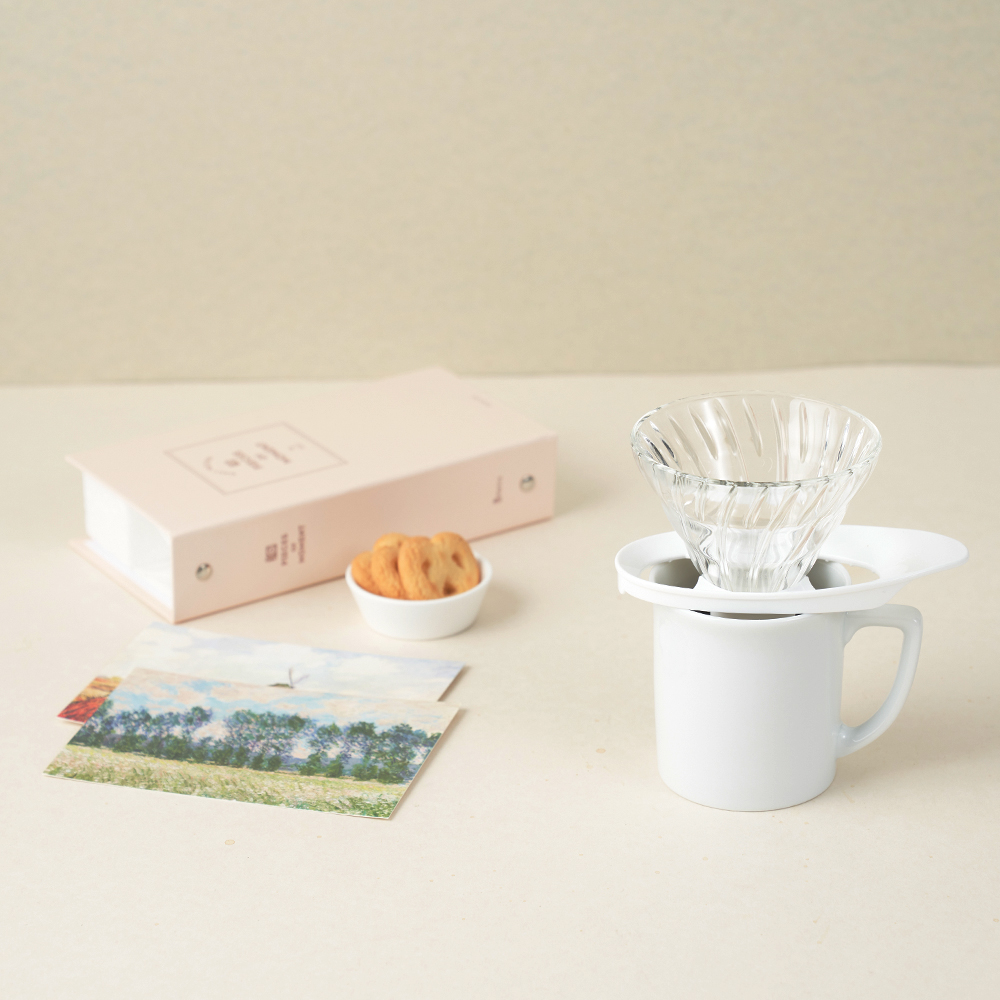 하리오 V60 글라스 드리퍼 01 화이트 VDGR-01-W