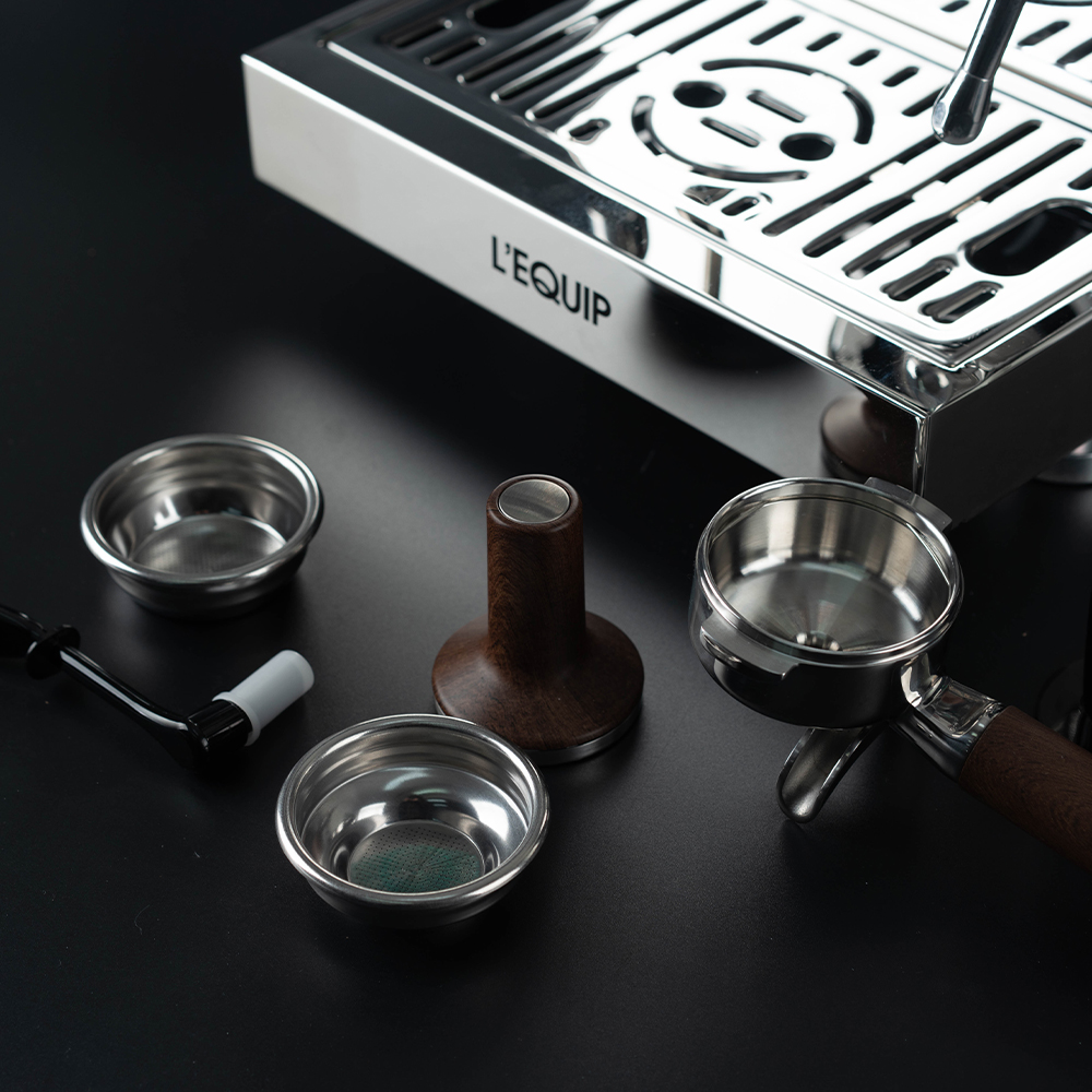 리큅 델리카토 프리미엄 반자동 커피머신 LCM-15BF05SS