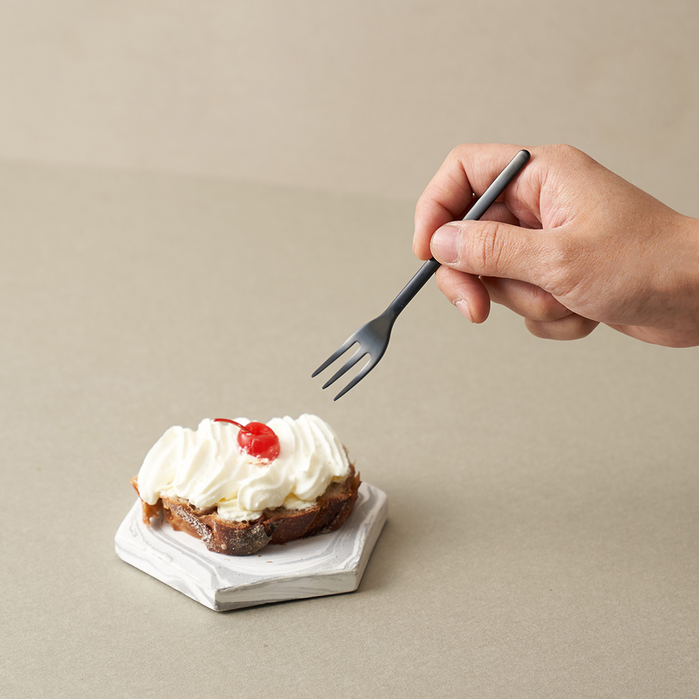 러브라믹스 아파트먼트 디저트 포크 - 매트블랙 (13cm)
