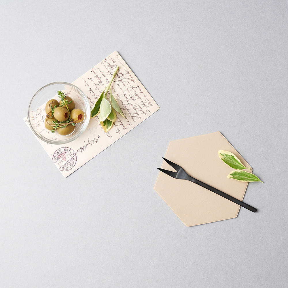 러브라믹스 아파트먼트 렐리시 포크 - 매트블랙 (13cm)