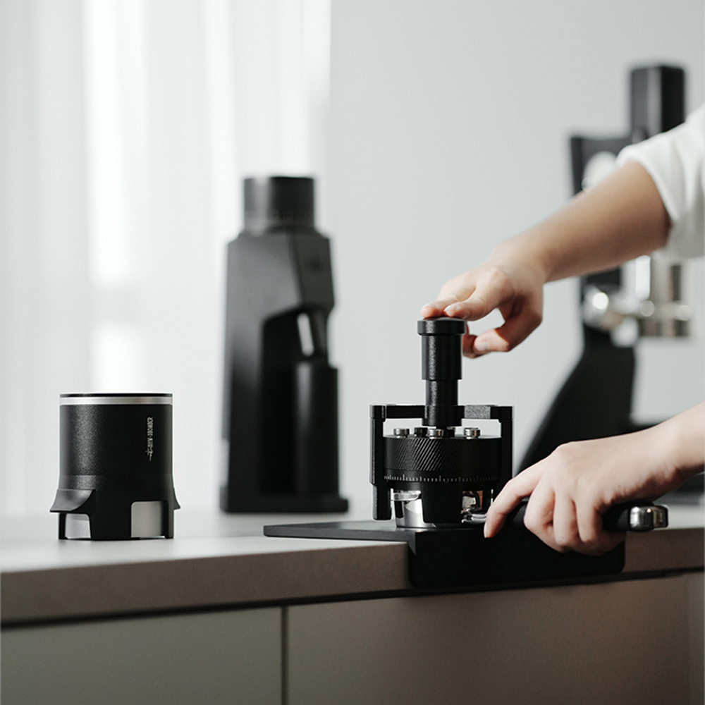 쓰리바머 SE PRO 니들 디스트리뷰터 침칠봉 58mm / 블랙,실버